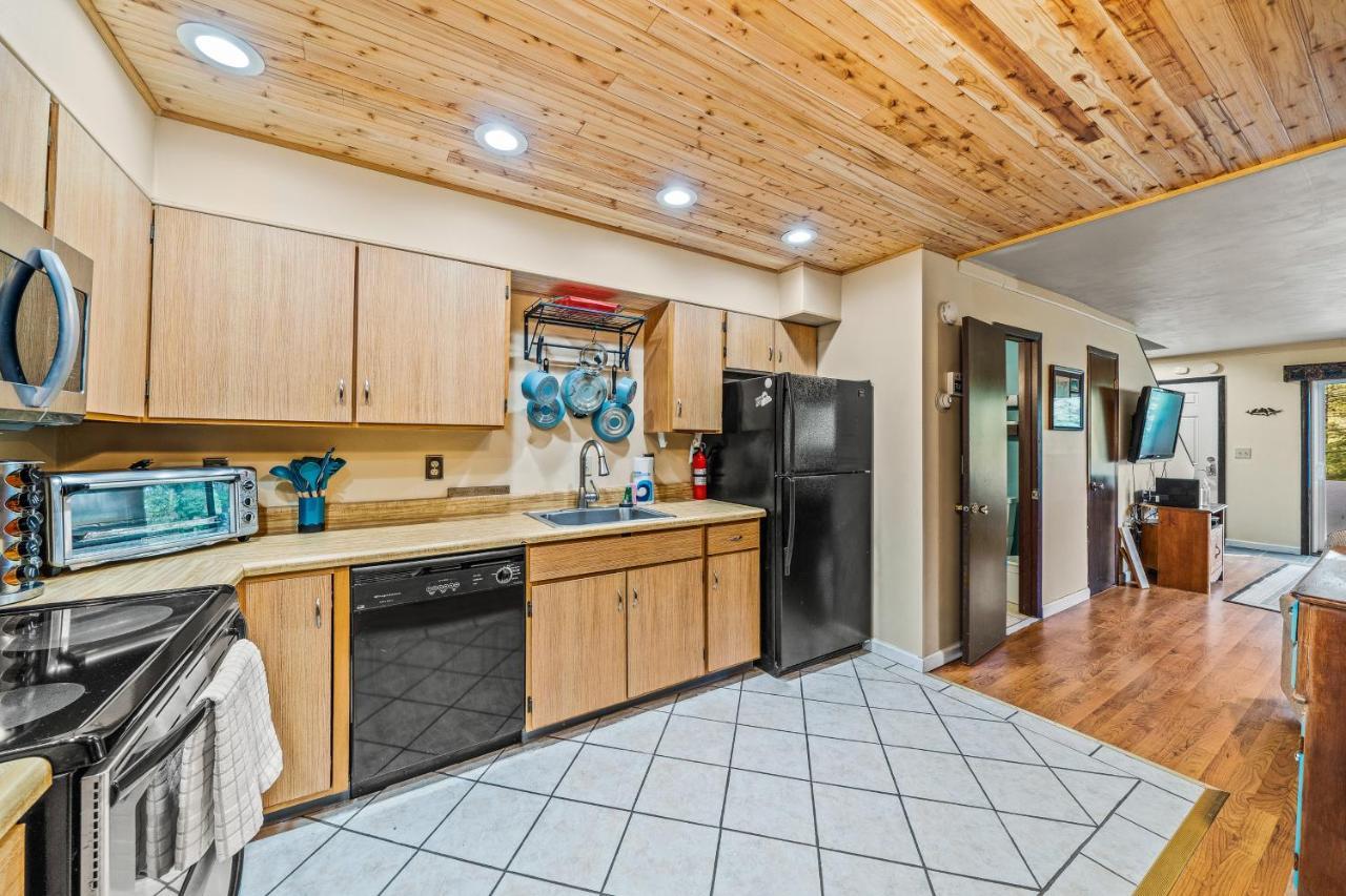 Warrensburg Getaway Condo מראה חיצוני תמונה